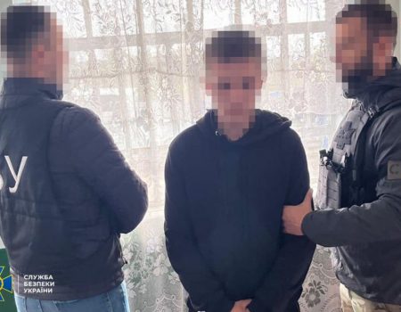 21-річний житель Кіровоградщини хотів заробити легких грошей на підпалі авто військових у Черкаській області