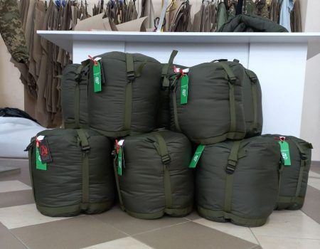 У Кропивницькому оголосили збір на зимові спальники для воїнів