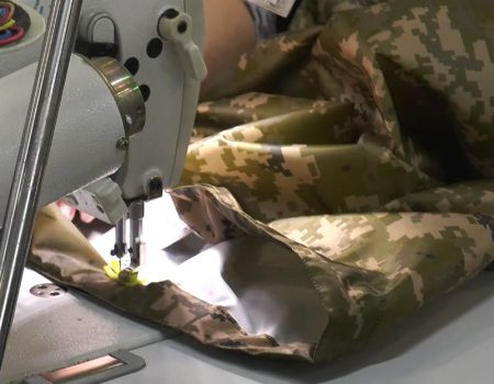 Від виробництва пральних машинок до пошиття одягу для військових: на що залучали гранти “єРобота” на Кіровоградщині