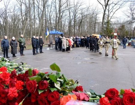 У Кропивницькому провели в останню путь п’ятьох воїнів