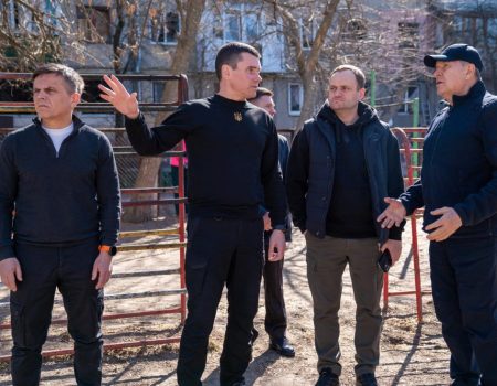 У зв’язку зі значними руйнуваннями після обстрілу, Кропивницький відвідав віцепрем’єр-міністр з відновлення