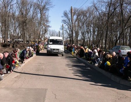 У Кропивницькому попрощалися з загиблими воїнами Олександром Тюпою та Костянтином Шелестом