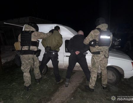 На Кіровоградщині затримали злочинну групу, яка обкрадала аграріїв. ФОТО