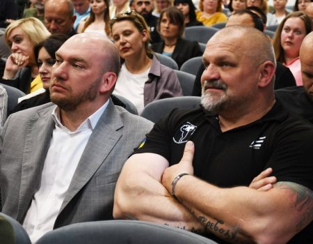 20 генераторів, насоси та сонячні панелі: рятувальники Кіровоградщини отримали гуманітарну допомогу. ФОТО