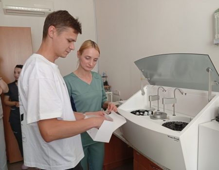 На Новомиколаївці у Кропивницькому замінюють магістральний водопровід