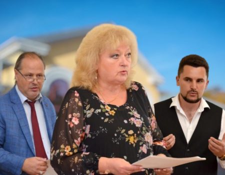 У Новоукраїнському районі Кіровоградщини з річки дістали автівку. ФОТО