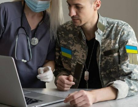 На околиці Кропивницького ускладнено рух транспорту через пожежу. ОНОВЛЕНО