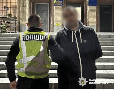 Убив перехожого за телефон: у Кропивницькому затримали підозрюваного в тяжких злочинах. ФОТО