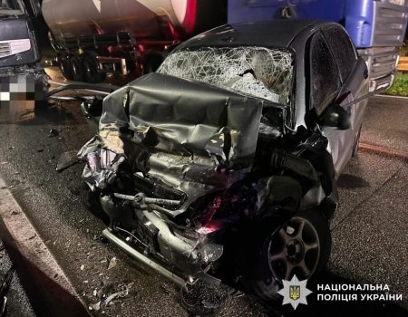 На Кіровоградщині внаслідок ДТП загинули двоє людей. ФОТО
