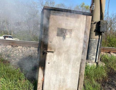 Переважна більшість українців підтримують дострокові парламентські вибори